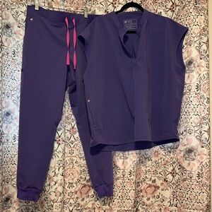 Figs Purple Sleeveless Top and Jogger Set
